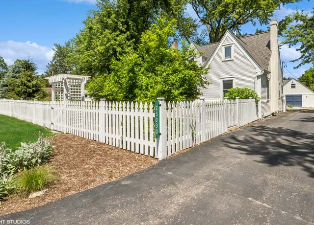 Property at 25030 W Fox Ave, Antioch, IL 60002, 3 beds, 2 baths
