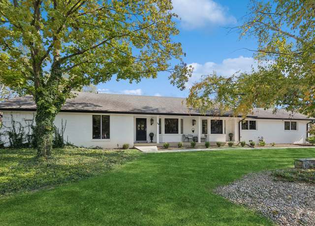 Property at 115 Red Barn Ln, Northfield, IL 60093, 3 beds, 3 baths