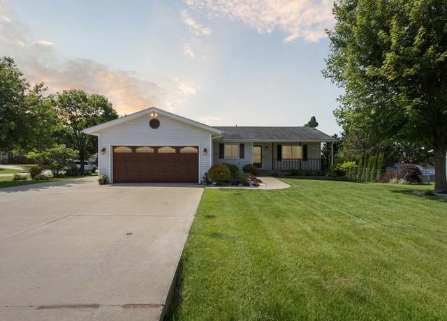 Property at 435 Cedar Crest Dr, Cedarville, IL 61013, 4 beds, 3 baths