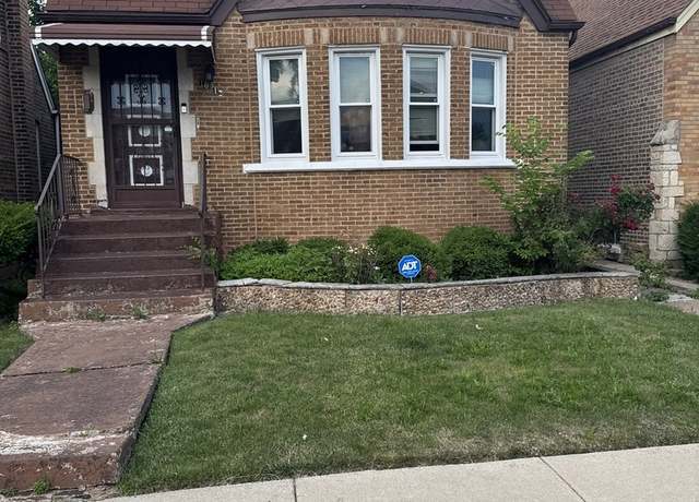 Property at 10212 S Prairie Ave, Chicago, IL 60628, 3 beds, 2 baths