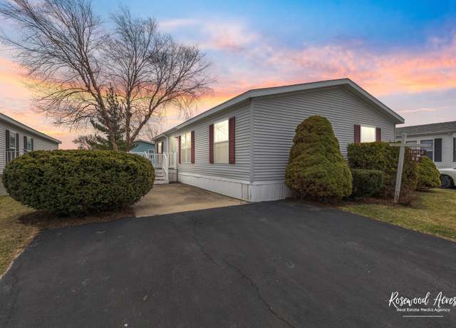 Property at 69 Saint Michaels Dr, Bourbonnais, IL 60914, 3 beds, 2 baths