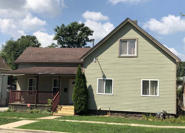 Property at 123 Hobbs Ave, Joliet, IL 60433, 3 beds, 2 baths
