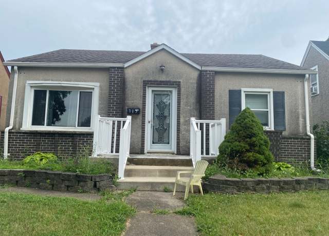 Property at 715 W Cleveland St, Spring Valley, IL 61362, 3 beds, 1 bath