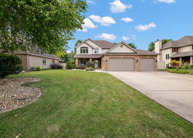 Property at 155 Barrington Dr, Bourbonnais, IL 60914, 4 beds, 2.5 baths