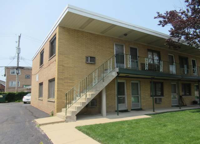 Property at 5418 S Massasoit Ave #1, Chicago, IL 60638, 1 bed, 1 bath