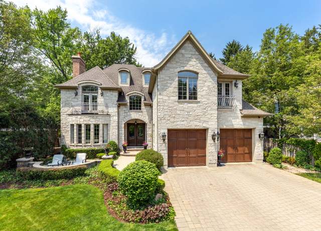 Property at 655 Thornwood Dr, Naperville, IL 60540, 4 beds, 5.5 baths