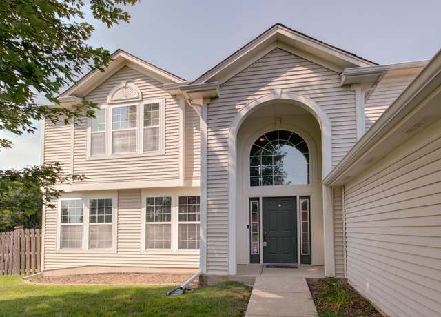 Property at 105 Forsythia St, Bolingbrook, IL 60490, 4 beds, 2.5 baths