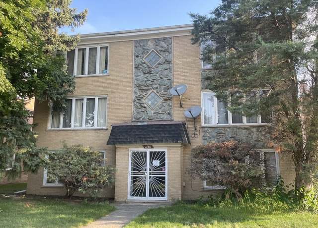 Property at 1758 Memorial Dr, Calumet City, IL 60409, 11 beds, 6 baths