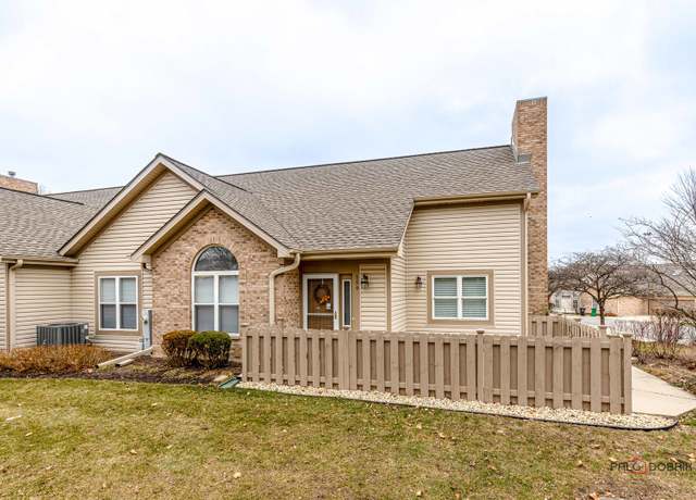 Property at 159 Canterbury Ct, Bloomingdale, IL 60108, 4 beds, 3 baths