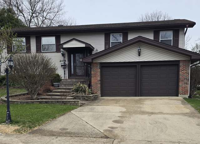 Property at 2075 Greenfield Rd, Hoffman Estates, IL 60169, 4 beds, 2 baths