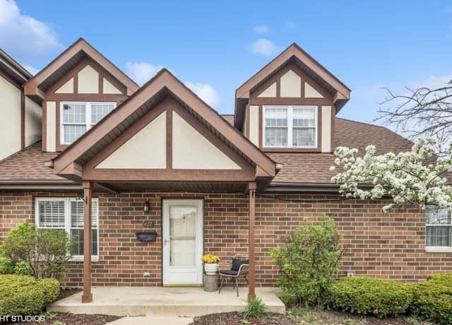Property at 427 W Saint Charles Rd, Elmhurst, IL 60126, 2 beds, 1 bath