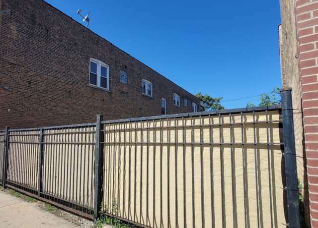 Property at 4950 W Diversey Ave, Chicago, IL 60639