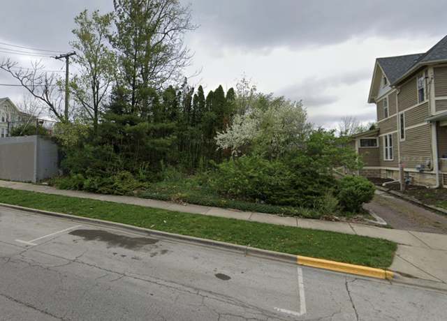 Property at 231 W Downer Pl, Aurora, IL 60506