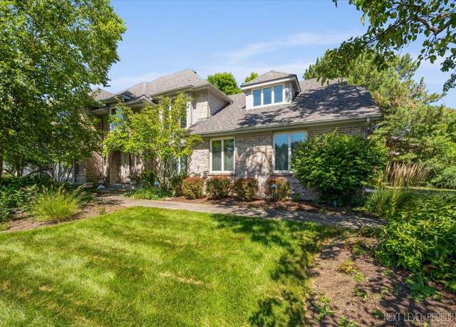 Property at 2575 River Woods Dr, Naperville, IL 60565, 4 beds, 2.5 baths
