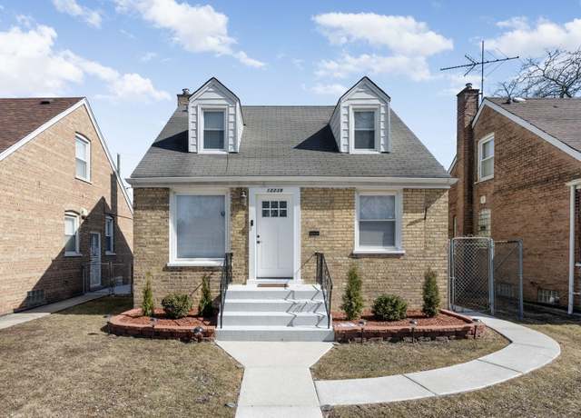 Property at 12239 S Aberdeen St, Chicago, IL 60643, 3 beds, 3 baths