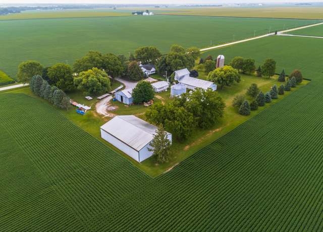 Property at 19209 N 1200 Rd, Pontiac, IL 61764, 4 beds, 2.5 baths