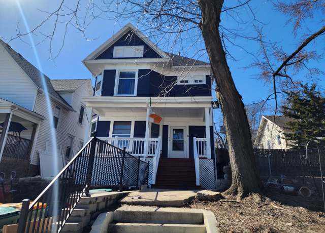 Property at 3 N Cagwin Ave, Joliet, IL 60435, 5 beds, 2 baths