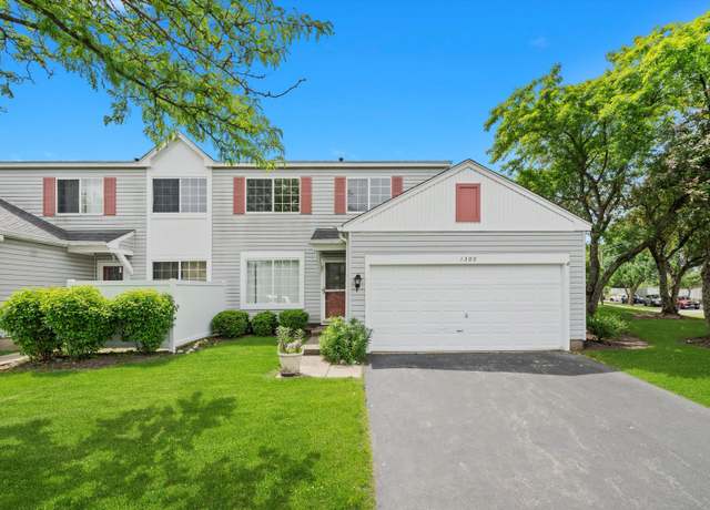Property at 1300 Normantown Rd, Naperville, IL 60564, 2 beds, 1.5 baths