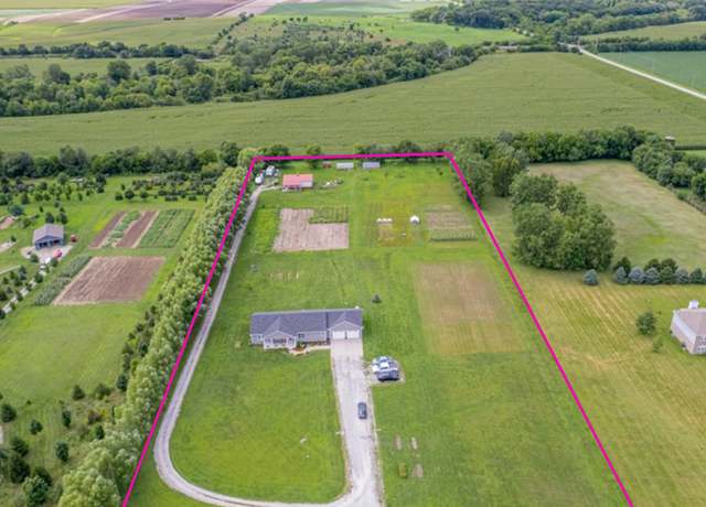 Property at 5342 N Vincennes Trl, Momence, IL 60954, 3 beds, 2 baths