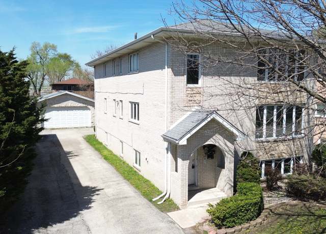 Property at 12230 S Mcdaniels St, Alsip, IL 60803, 9 beds, 5 baths