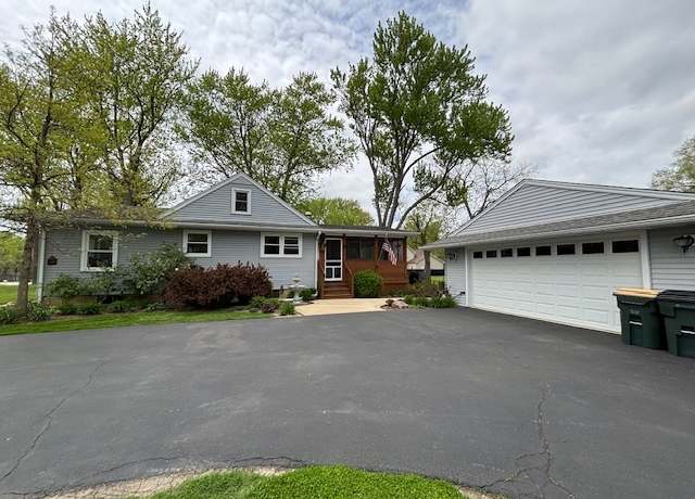 Property at 22628 W Silver Lake Ave, Antioch, IL 60002, 2 beds, 1 bath