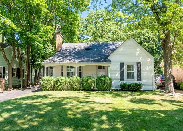 Property at 516 Colville Pl, Waukegan, IL 60087, 4 beds, 2 baths