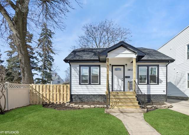 Property at 3628 Sunnyside Ave, Brookfield, IL 60513, 3 beds, 2 baths