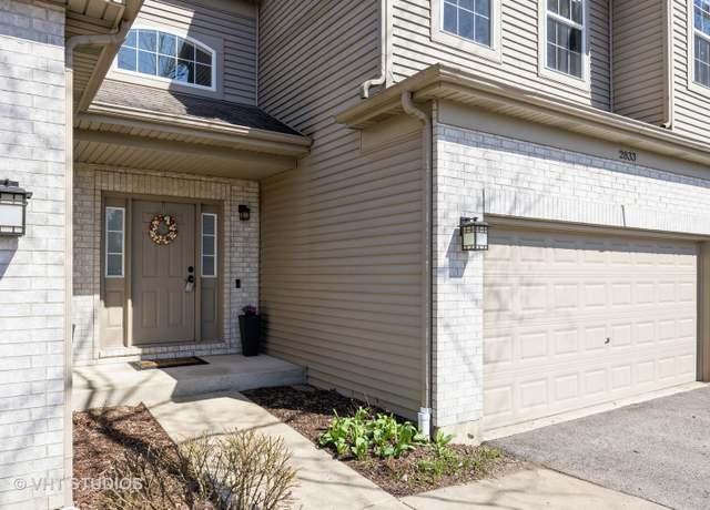 Property at 2833 Granite Ct, Crystal Lake, IL 60012, 3 beds, 2 baths