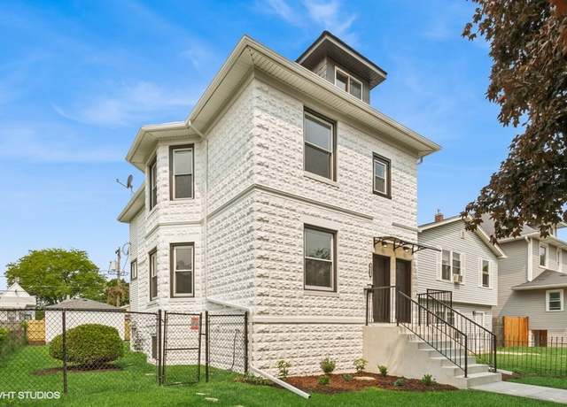 Property at 412 S 12th Ave, Maywood, IL 60153, 4 beds, 2.5 baths