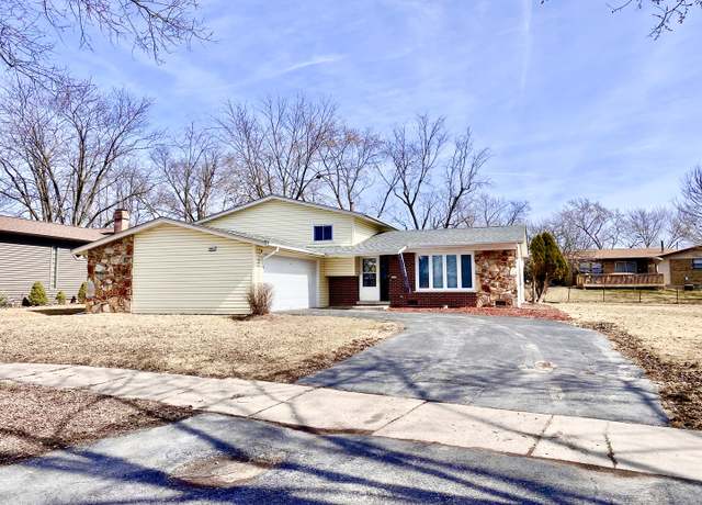 Property at 22621 Mission Dr, Richton Park, IL 60471, 3 beds, 2 baths