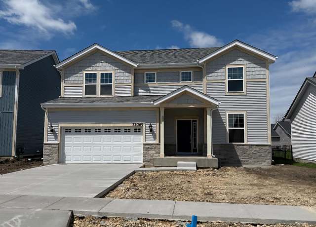 Property at 32069 Savannah Dr, Lakemoor, IL 60051, 4 beds, 2.5 baths