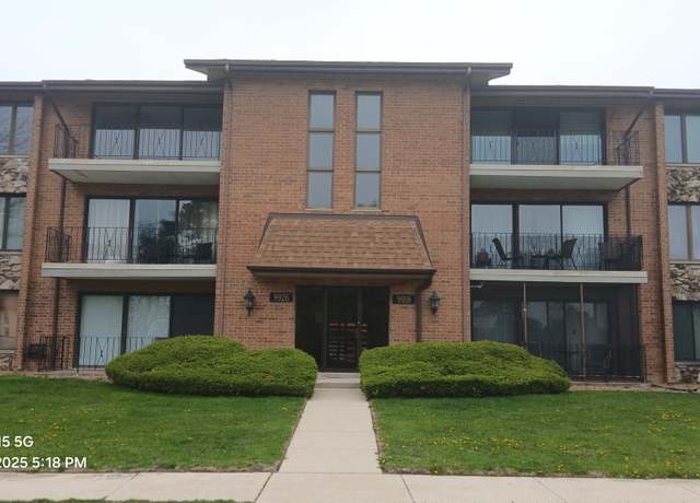 Property at 9926 Shady Ln Unit 3SW, Orland Park, IL 60462, 2 beds, 2 baths
