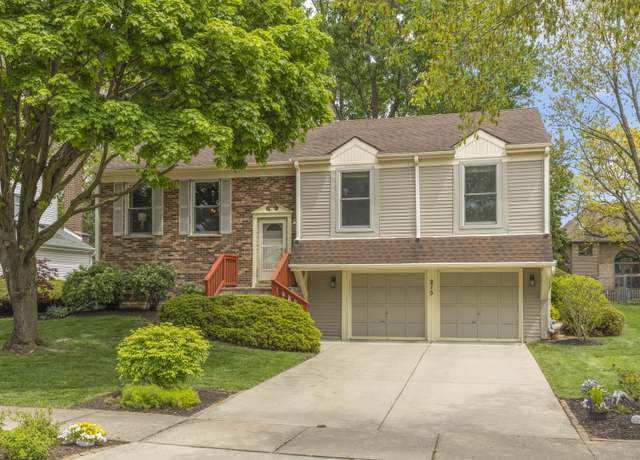 Property at 215 Lynbrook Dr, Bloomingdale, IL 60108, 3 beds, 2 baths