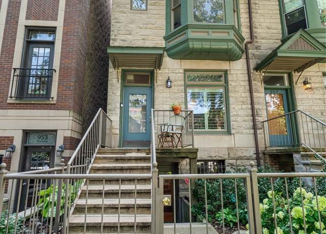 Property at 957 W Montana St Unit 1E, Chicago, IL 60614, 2 beds, 2 baths