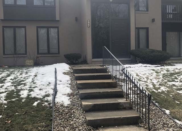 Property at 1100 Holbrook Rd Unit E, Homewood, IL 60430, 2 beds, 1 bath