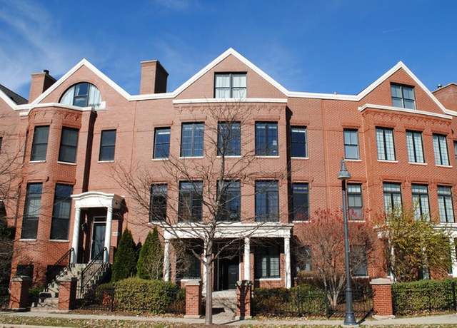 Property at 1813 Admiral Ct, Glenview, IL 60026, 4 beds, 3 baths