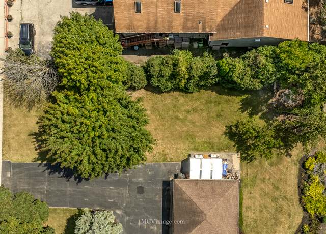 Property at 15824 New Ave, Lemont, IL 60439