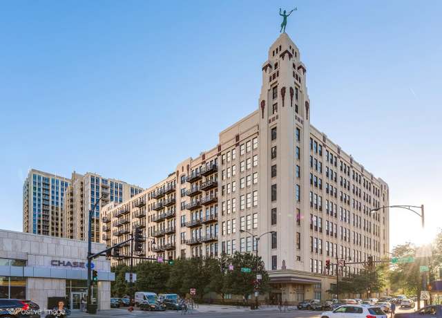 Property at 758 N Larrabee St #427, Chicago, IL 60654, 2 beds, 1 bath