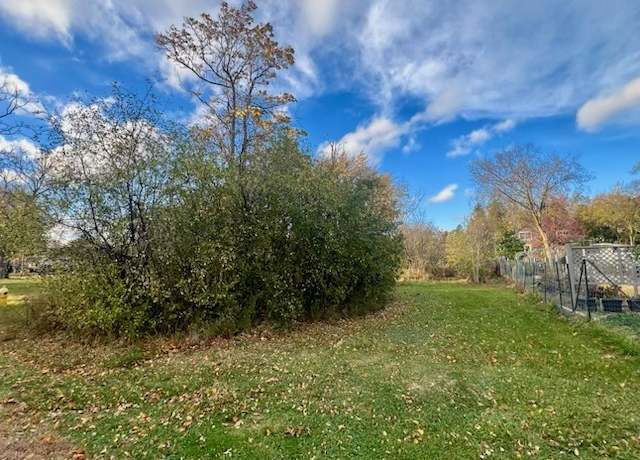 Property at 911 Safford Ave, Lake Bluff, IL 60044