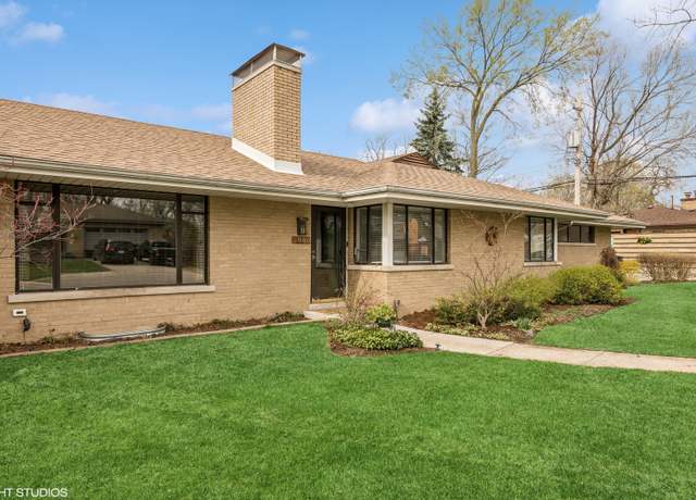 Property at 5940 N Louise Ave, Chicago, IL 60646, 3 beds, 2 baths