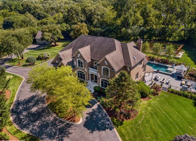 Property at 675 Old Barrington Rd, North Barrington, IL 60010, 5 beds, 4.5 baths