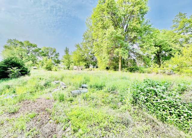 Property at 921 Maple St, Streator, IL 61364