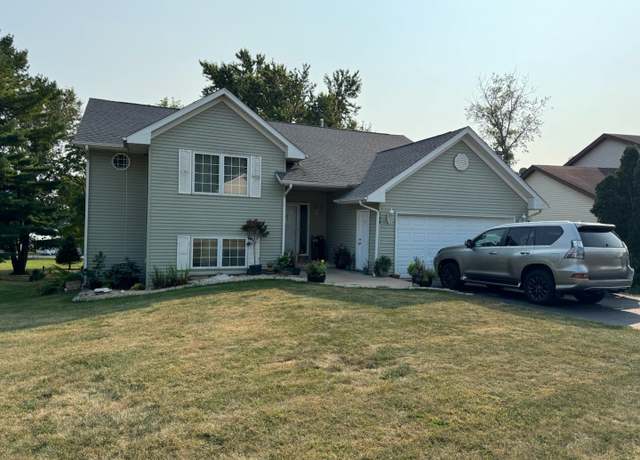 Property at 134 Valhalla Dr, Poplar Grove, IL 61065, 4 beds, 2.5 baths