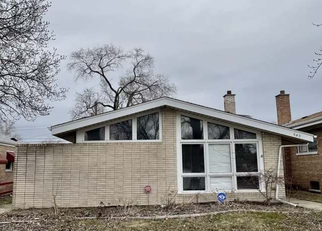 Property at 688 E 154th St, Dolton, IL 60419, 3 beds, 1 bath