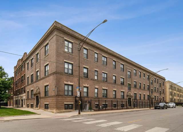 Property at 1133 E 61st St #2, Chicago, IL 60637, 2 beds, 1 bath