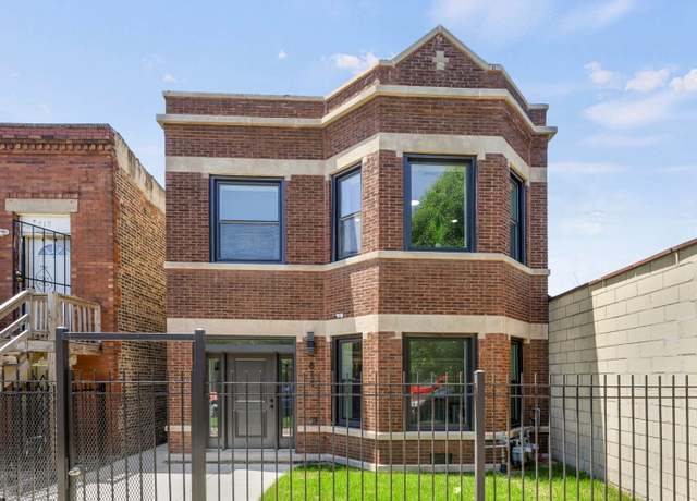Property at 814 S Tripp Ave, Chicago, IL 60624, 6 beds, 3 baths