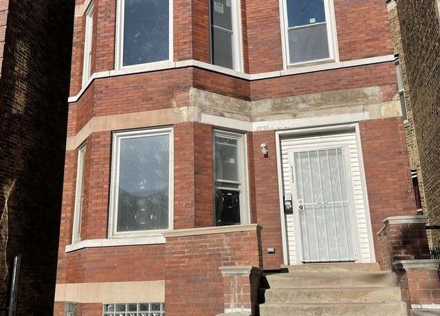 Property at 5752 S Sangamon St, Chicago, IL 60621, 9 beds, 3 baths