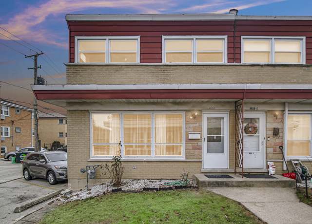 Property at 8859 N Washington St Unit F, Niles, IL 60714, 3 beds, 1.5 baths
