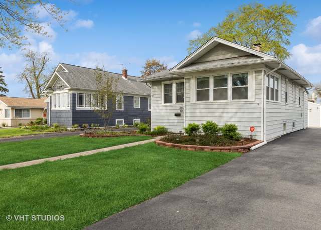Property at 274 S Pick Ave, Elmhurst, IL 60126, 2 beds, 1.5 baths
