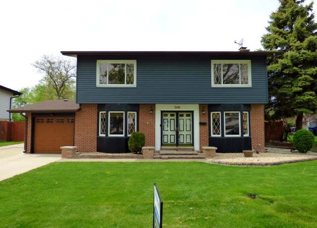 Property at 240 Springfield Ter, Des Plaines, IL 60018, 4 beds, 1.5 baths